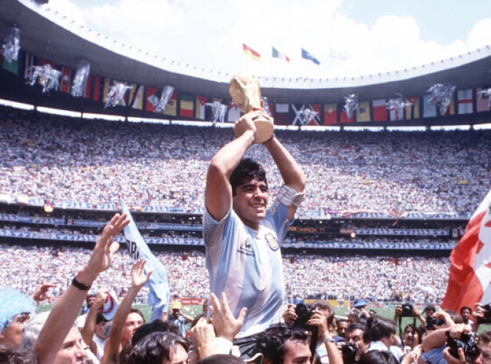  MÉXICO 86 Y LA GLORIA ETERNA DE DIEGO